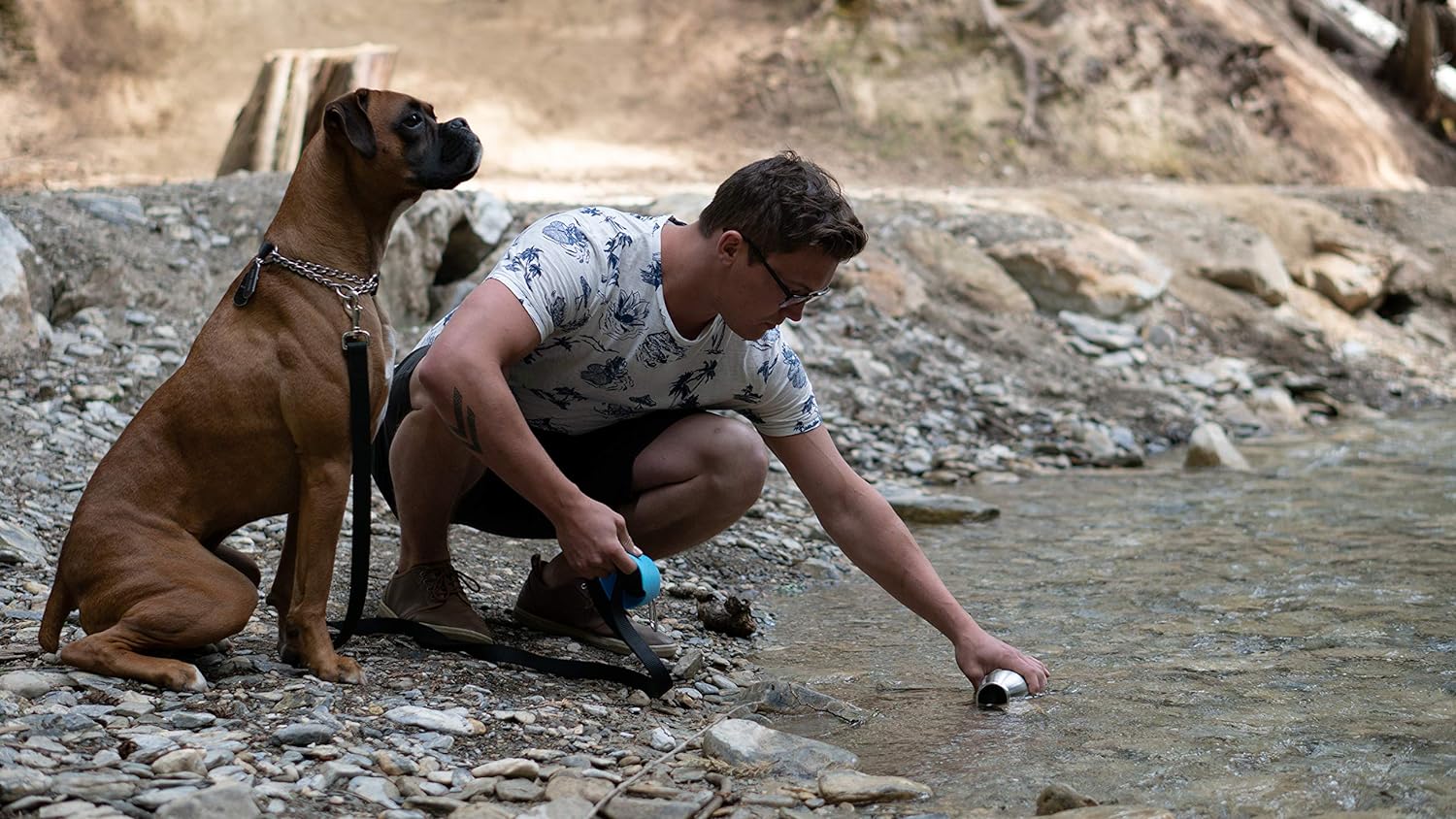 Grandes bouteilles d'eau en acier inoxydable avec couvercle pour chien, capacité de 700 ml – Image 6